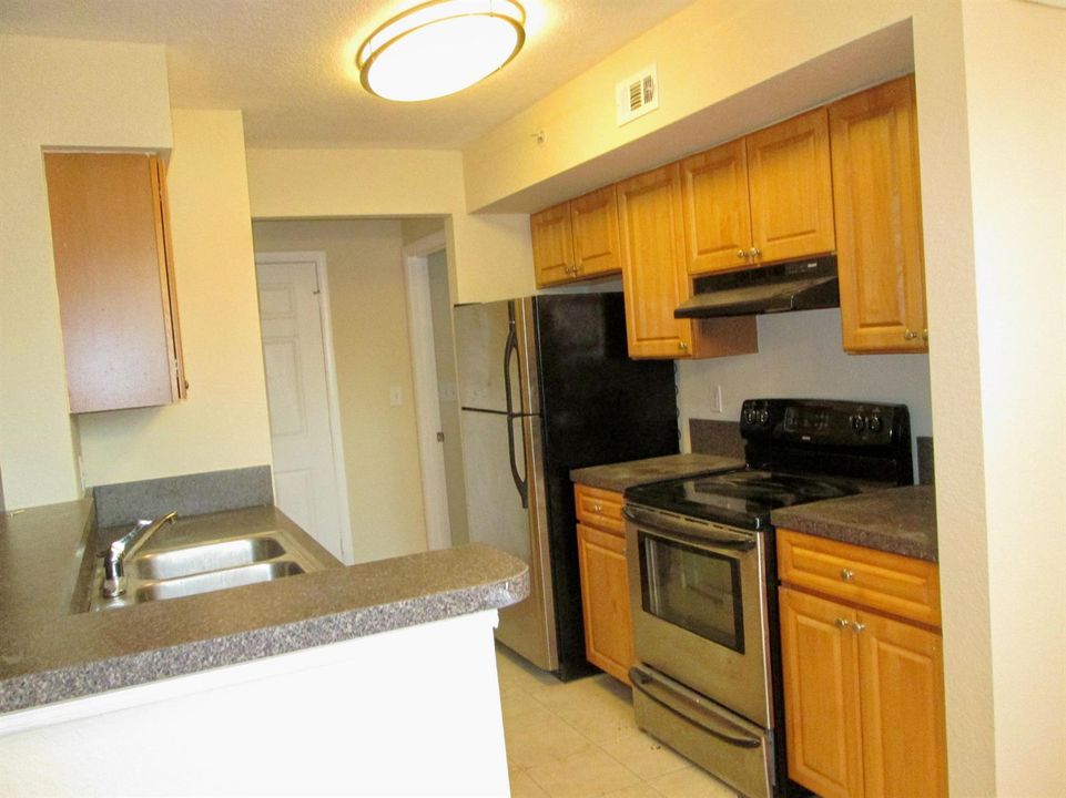 STAINLESS APPLIANCES