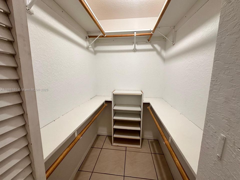 Recientemente alquilado: $2,250 (2 camas, 2 baños, 888 Pies cuadrados)