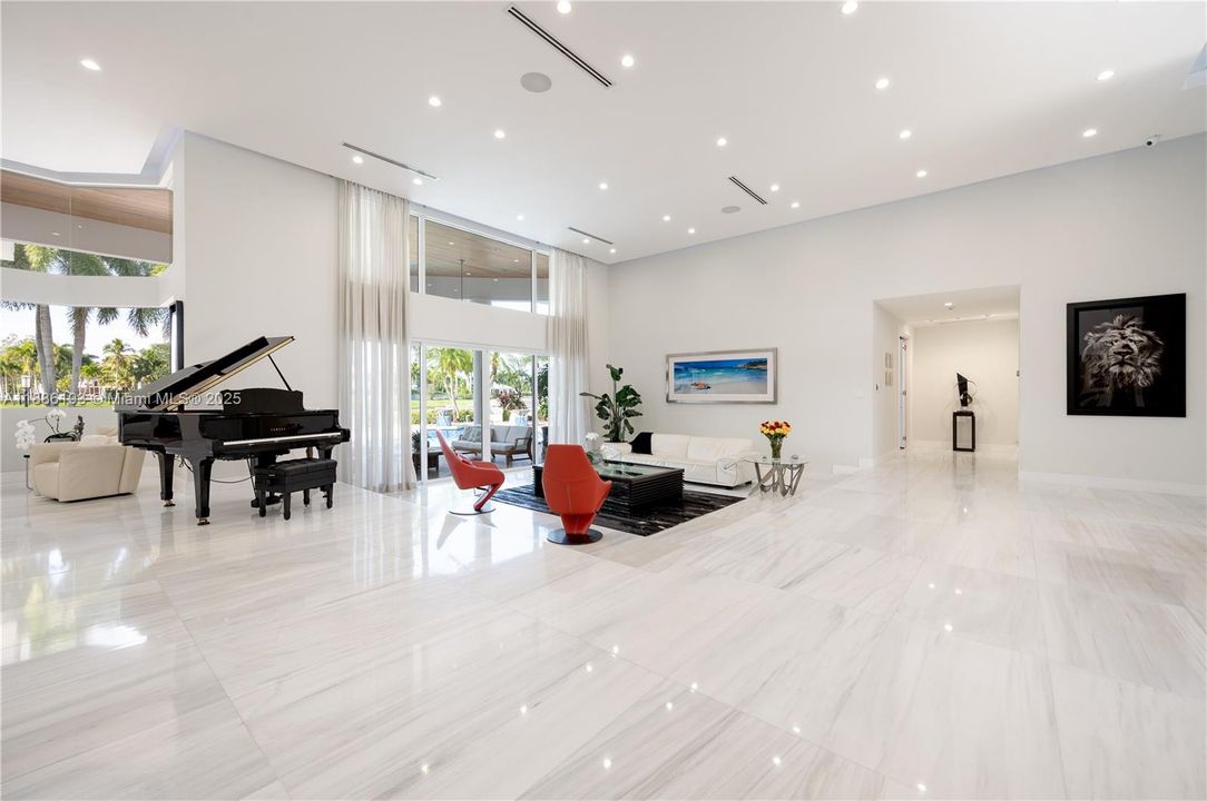 待售: $4,680,000 (5 贝兹, 5 浴室, 6636 平方英尺)