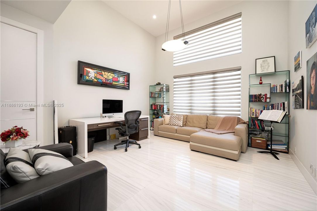 待售: $4,680,000 (5 贝兹, 5 浴室, 6636 平方英尺)