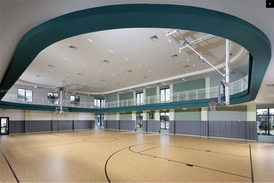 Под контрактом: $5,500 (4 спален, 3 ванн, 2158 Квадратных фут)