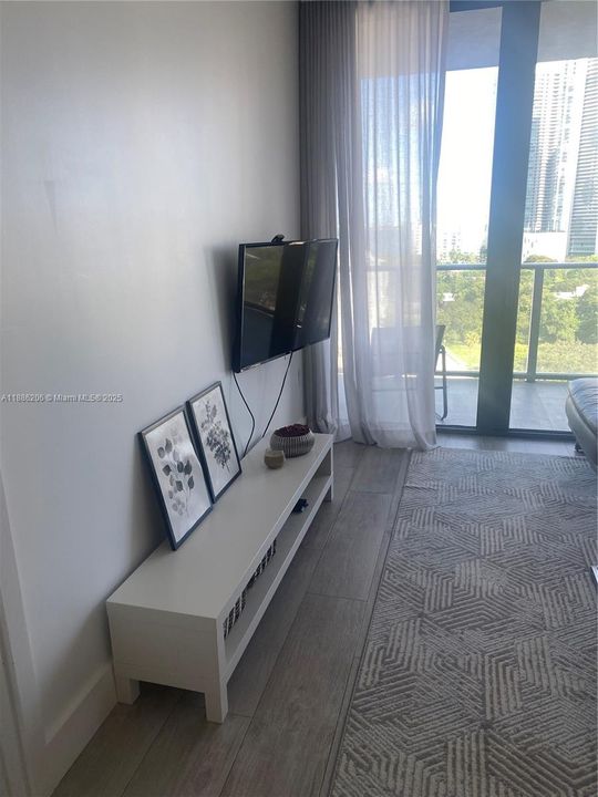 En Renta: $6,500 (2 camas, 2 baños, 1081 Pies cuadrados)