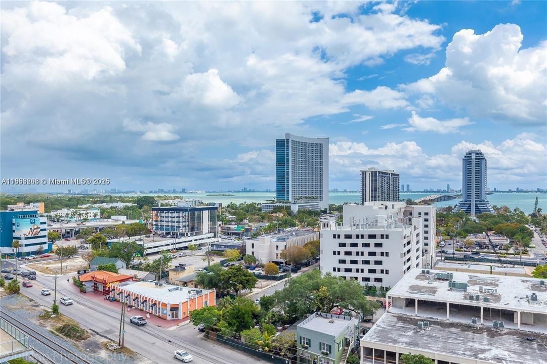 En Renta: $6,500 (2 camas, 2 baños, 1081 Pies cuadrados)