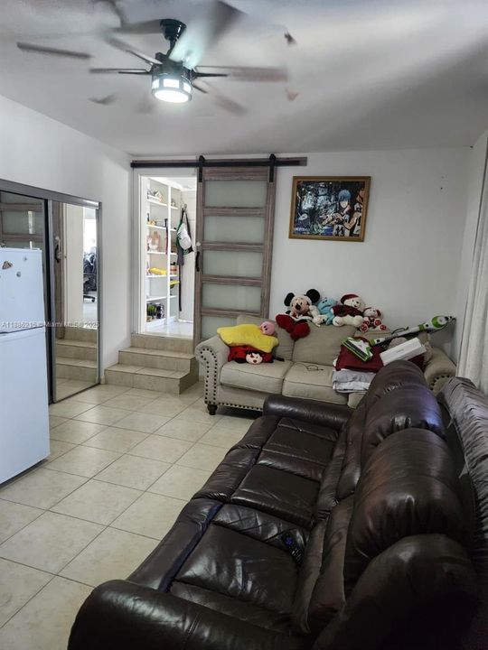 For Sale: $660,000 (3 beds, 2 baths, 2054 Square Feet)