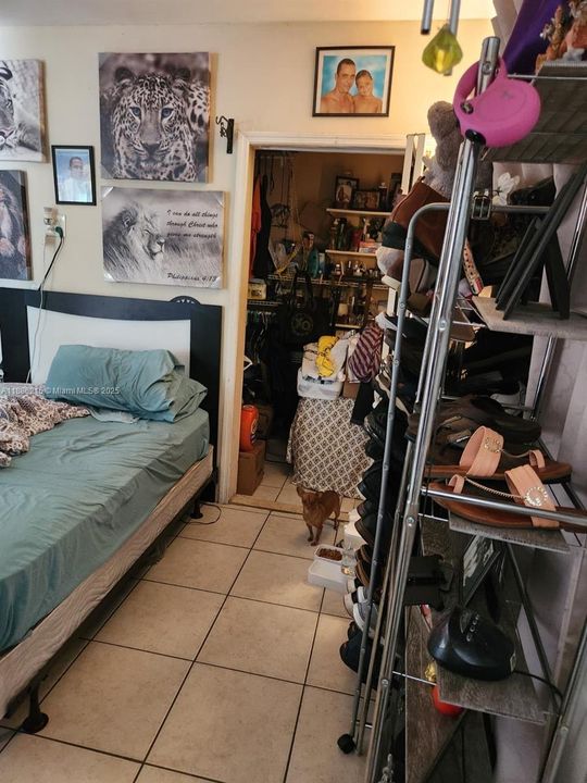 For Sale: $660,000 (3 beds, 2 baths, 2054 Square Feet)