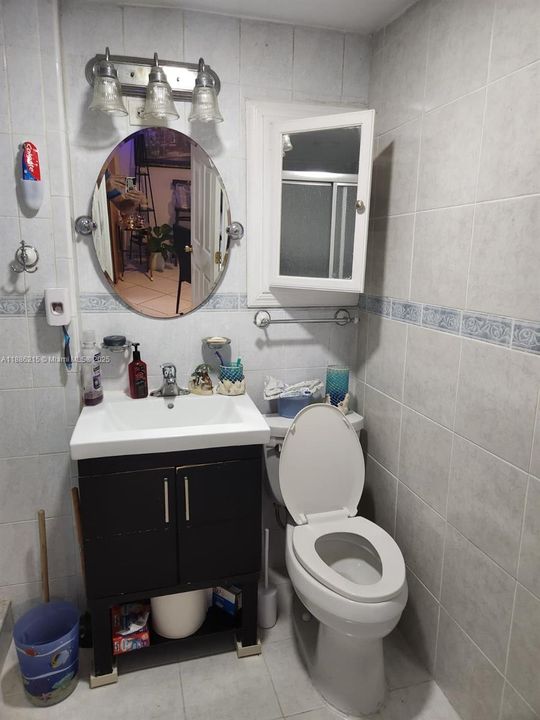 For Sale: $660,000 (3 beds, 2 baths, 2054 Square Feet)