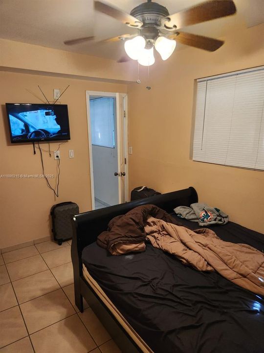 For Sale: $660,000 (3 beds, 2 baths, 2054 Square Feet)