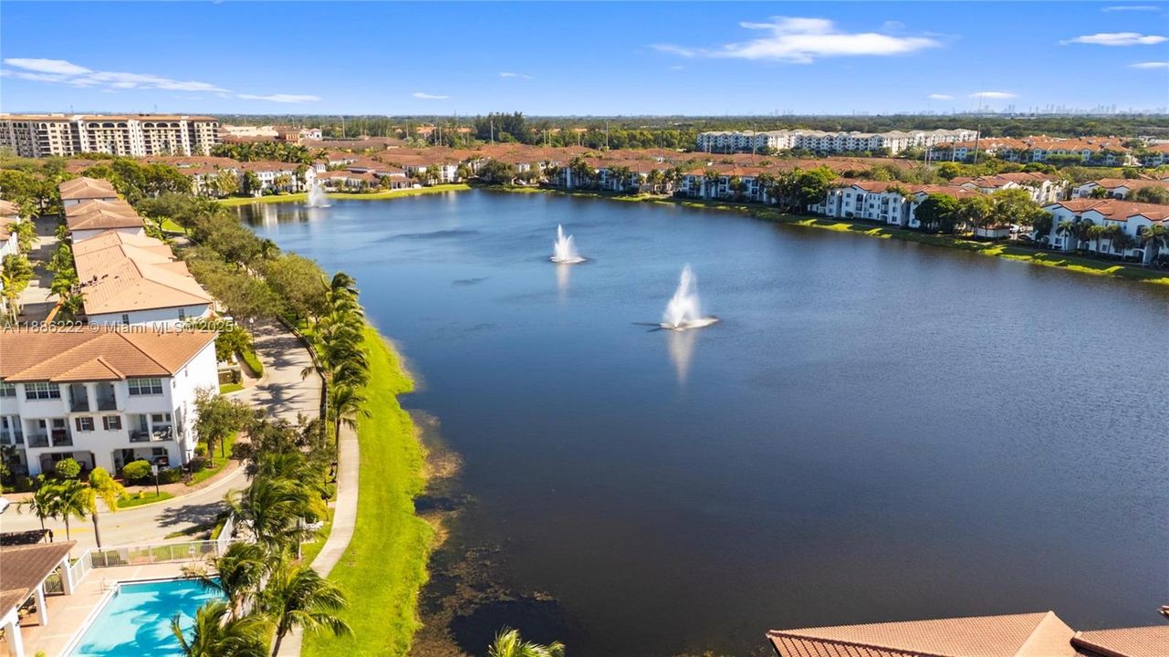 待售: $539,000 (3 贝兹, 2 浴室, 1760 平方英尺)