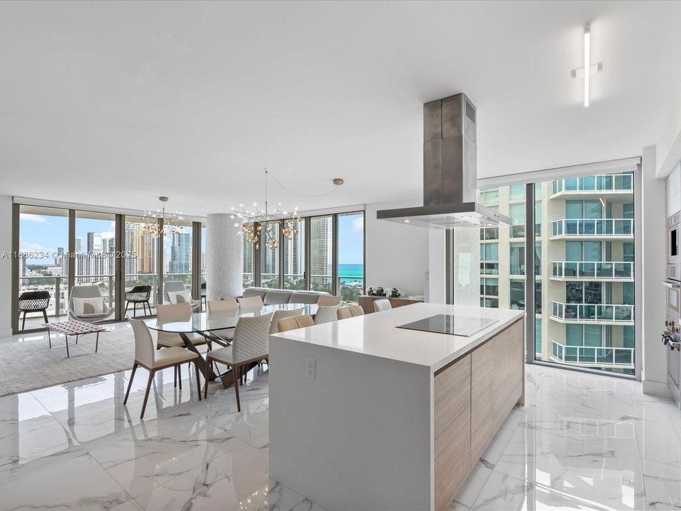 For Sale: $1,425,000 (3 beds, 3 baths, 1892 Square Feet)