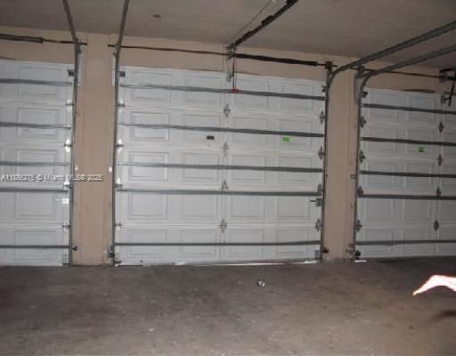 Active With Contract: $439,000 (2 beds, 2 baths, 840 Square Feet)