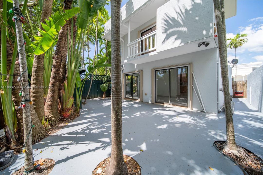 Недавно арендовано: $4,000 (3 спален, 2 ванн, 2374 Квадратных фут)