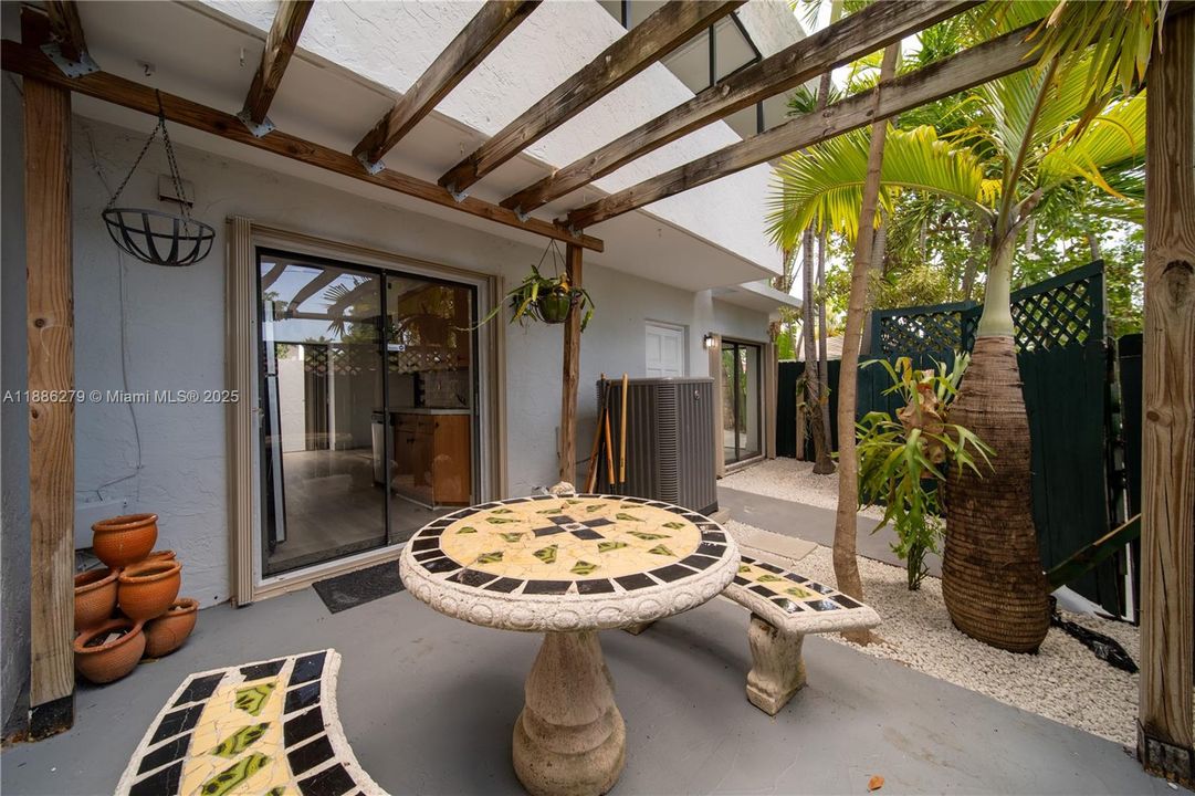 Недавно арендовано: $4,000 (3 спален, 2 ванн, 2374 Квадратных фут)