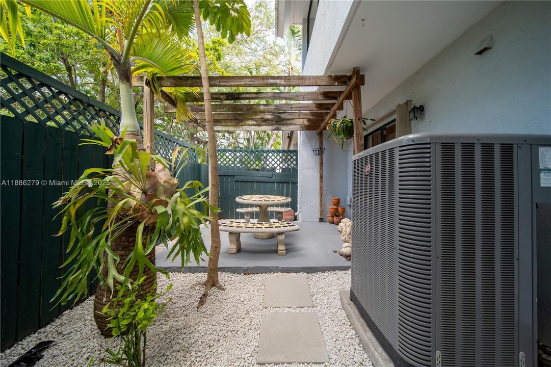 Недавно арендовано: $4,000 (3 спален, 2 ванн, 2374 Квадратных фут)