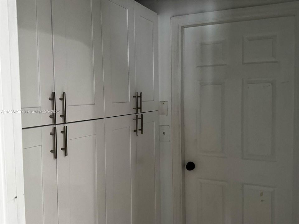 Active With Contract: $430,000 (3 beds, 2 baths, 1534 Square Feet)