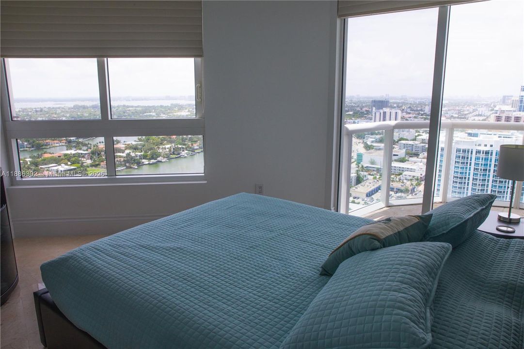 Active With Contract: $11,500 (3 beds, 2 baths, 1761 Square Feet)