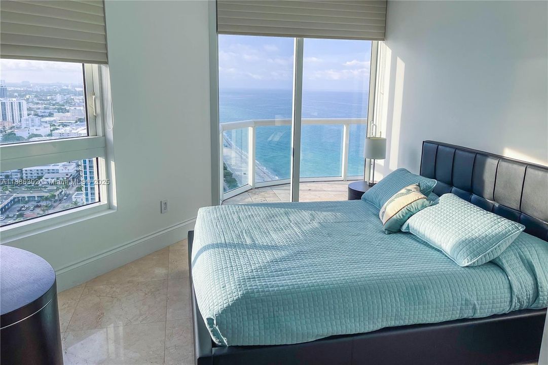 Active With Contract: $11,500 (3 beds, 2 baths, 1761 Square Feet)