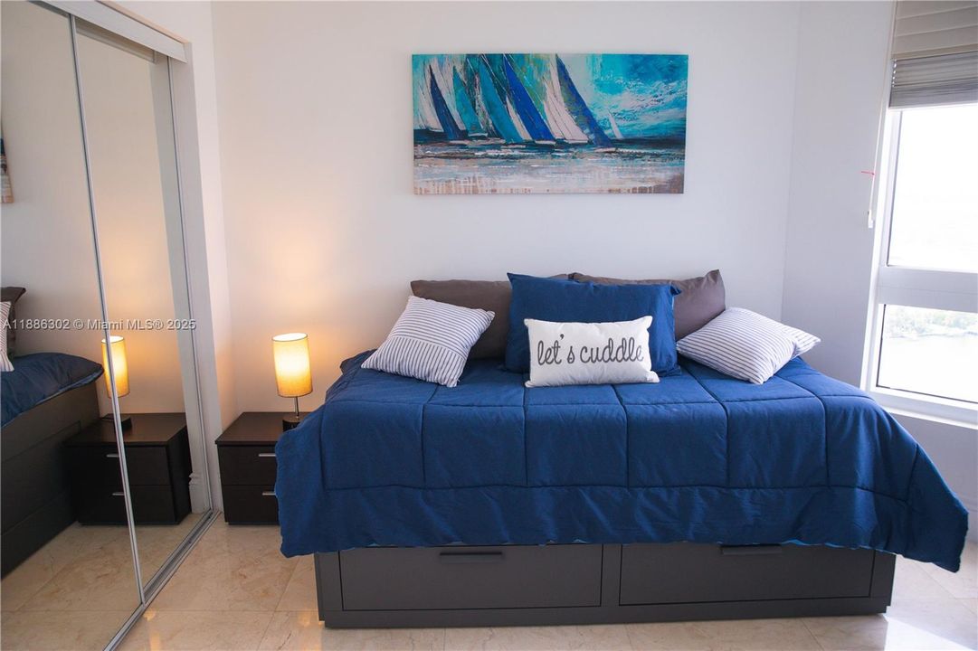 Active With Contract: $11,500 (3 beds, 2 baths, 1761 Square Feet)