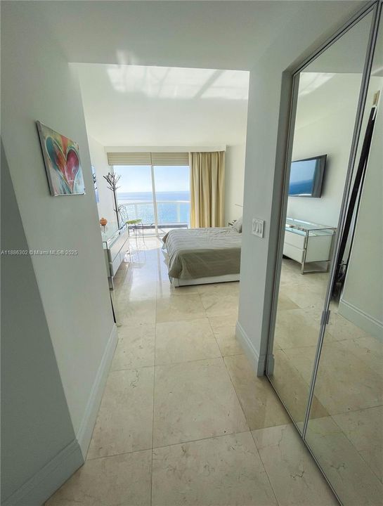 Active With Contract: $11,500 (3 beds, 2 baths, 1761 Square Feet)