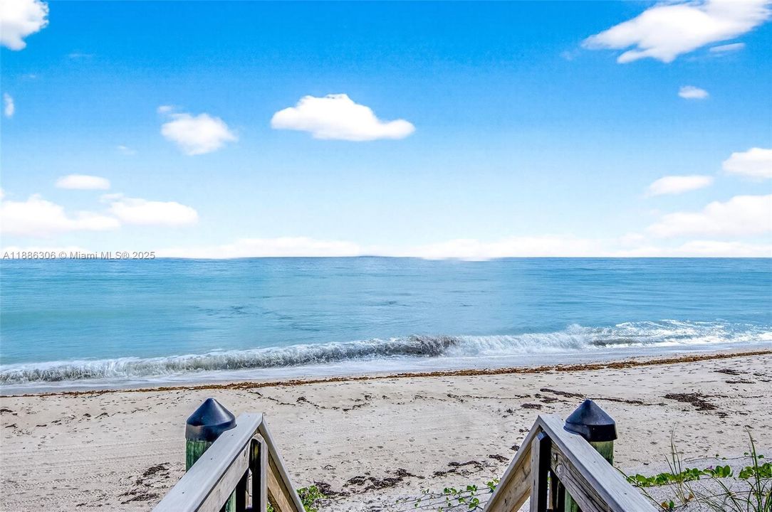 For Sale: $6,445,000 (5 beds, 6 baths, 4800 Square Feet)