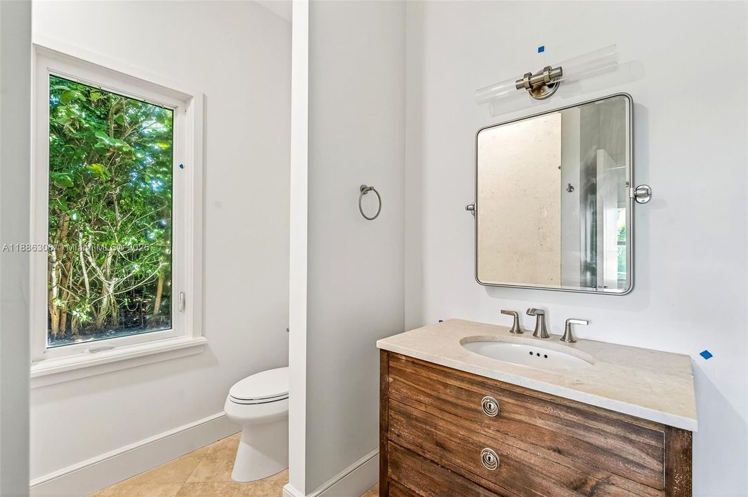 For Sale: $6,445,000 (5 beds, 6 baths, 4800 Square Feet)