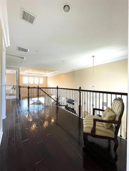 For Sale: $1,350,000 (4 beds, 3 baths, 3158 Square Feet)