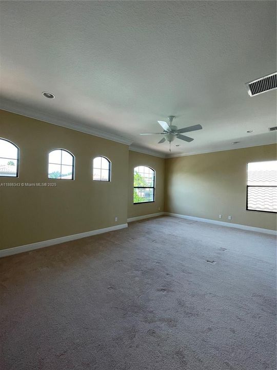 For Sale: $1,350,000 (4 beds, 3 baths, 3158 Square Feet)