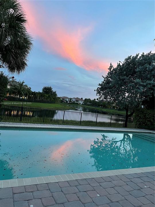 For Sale: $1,350,000 (4 beds, 3 baths, 3158 Square Feet)