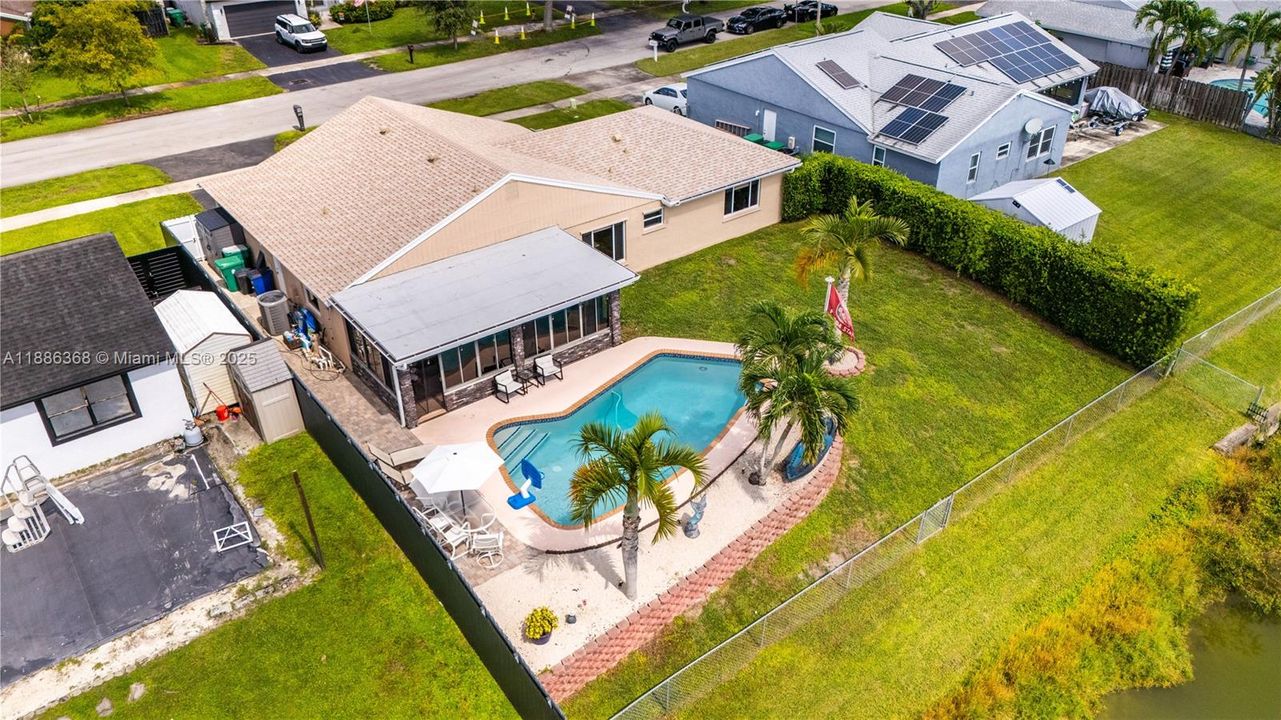 En Venta: $725,000 (3 camas, 2 baños, 1753 Pies cuadrados)