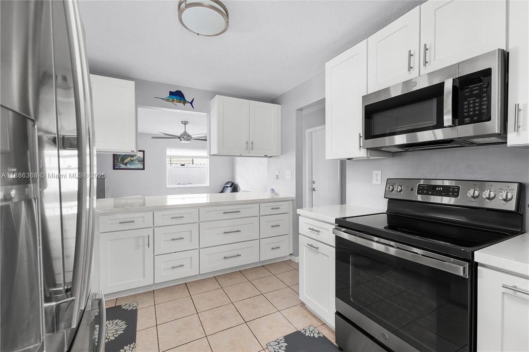 En Venta: $725,000 (3 camas, 2 baños, 1753 Pies cuadrados)