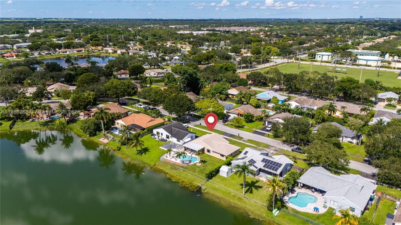 En Venta: $725,000 (3 camas, 2 baños, 1753 Pies cuadrados)