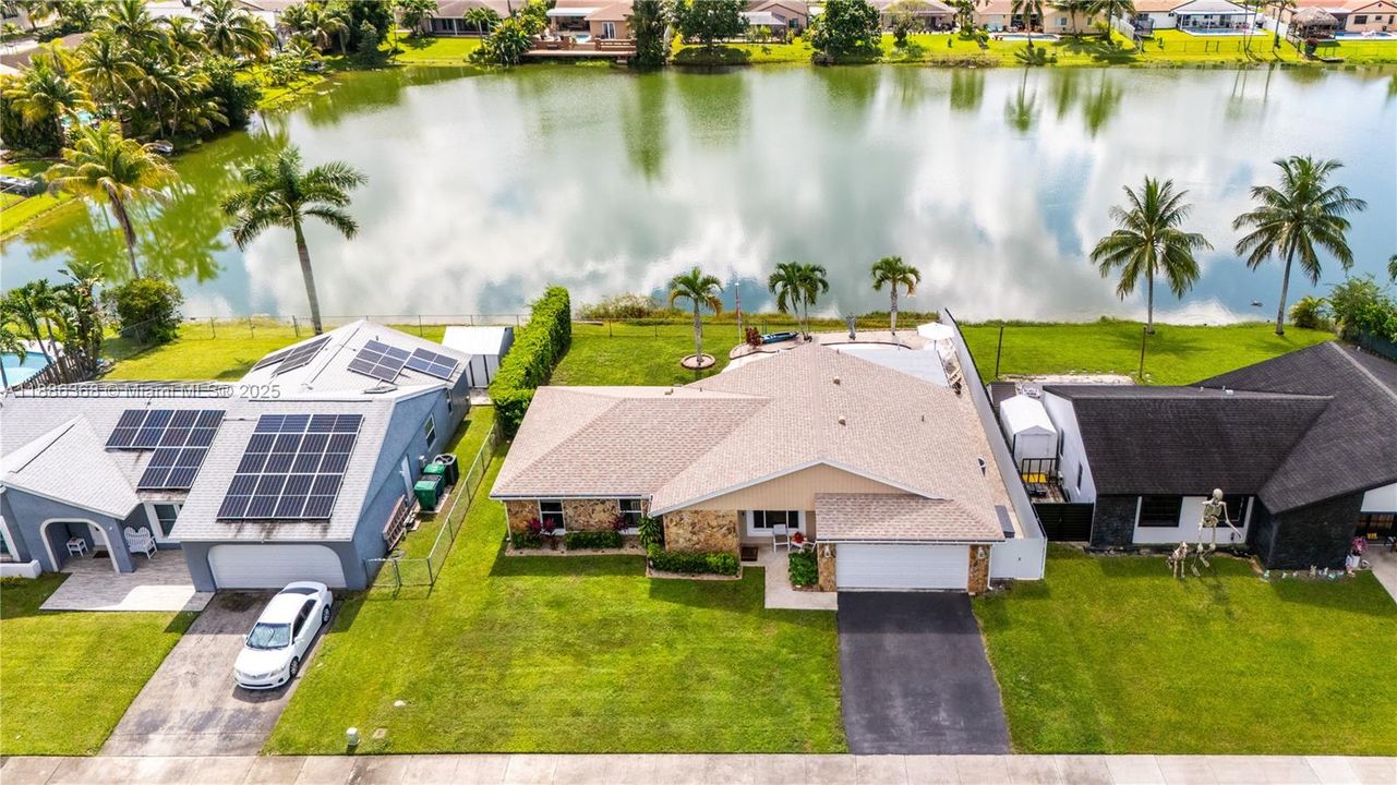 En Venta: $725,000 (3 camas, 2 baños, 1753 Pies cuadrados)