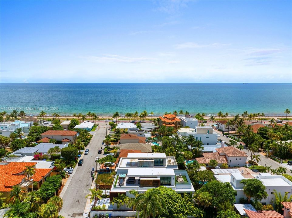 For Rent: $42,900 (5 beds, 6 baths, 4287 Square Feet)