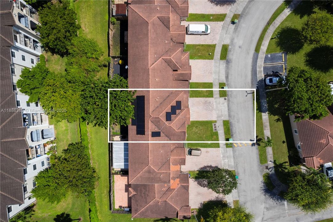 Active With Contract: $399,999 (4 beds, 2 baths, 2028 Square Feet)