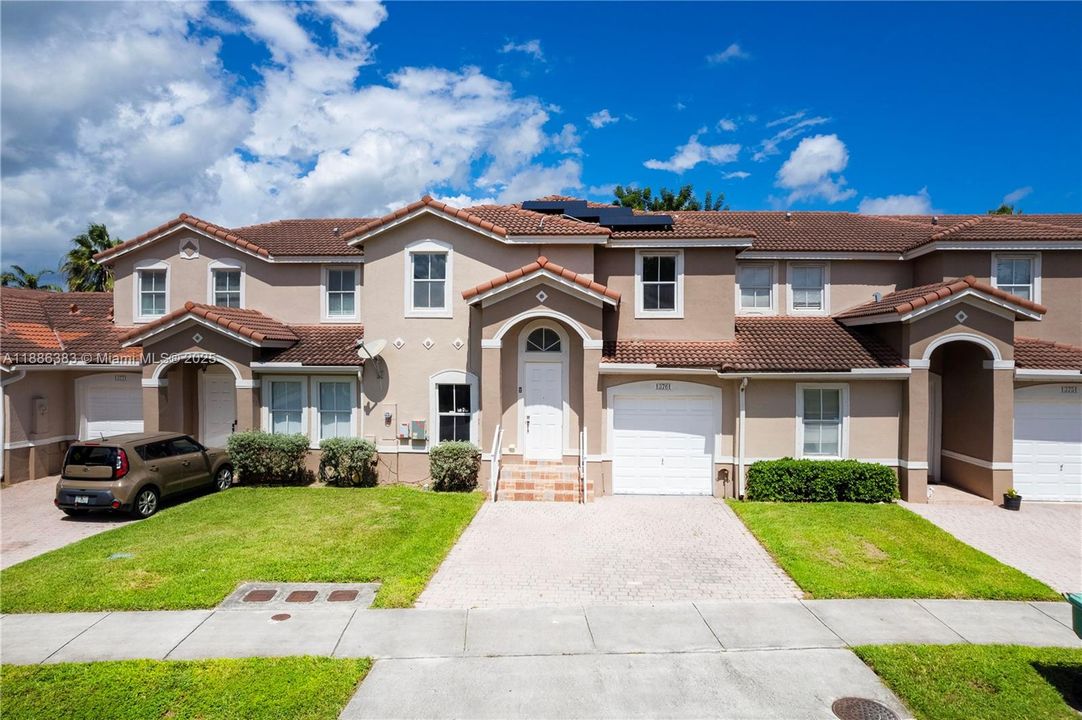 Active With Contract: $399,999 (4 beds, 2 baths, 2028 Square Feet)