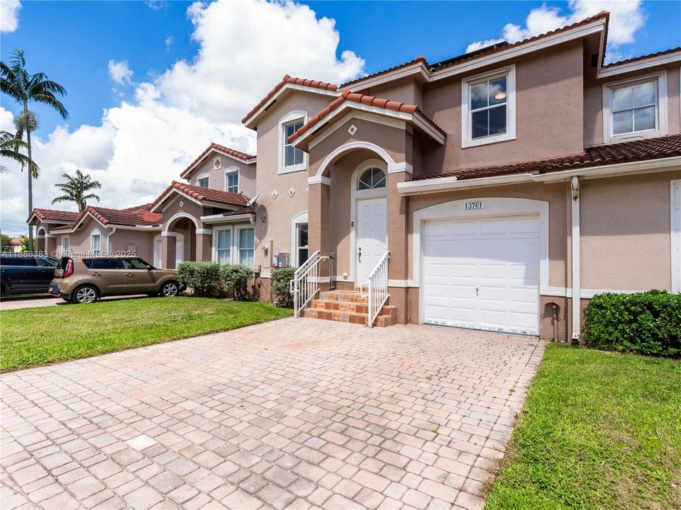 Active With Contract: $399,999 (4 beds, 2 baths, 2028 Square Feet)