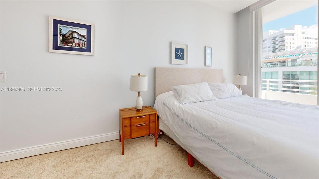 For Sale: $868,000 (2 beds, 2 baths, 1270 Square Feet)