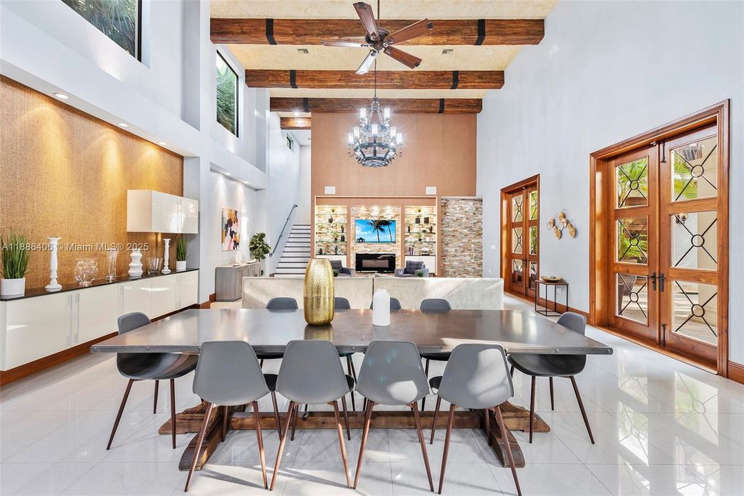 出租: $16,900 (4 贝兹, 4 浴室, 4603 平方英尺)