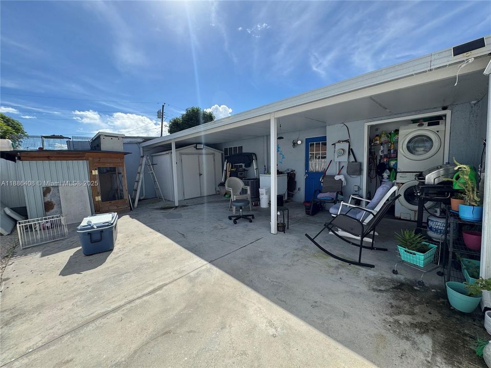 Activo con contrato: $320,000 (2 camas, 1 baños, 982 Pies cuadrados)