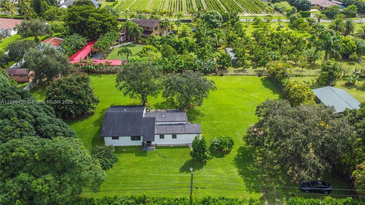 Недавно продано: $775,000 (3 спален, 2 ванн, 1540 Квадратных фут)