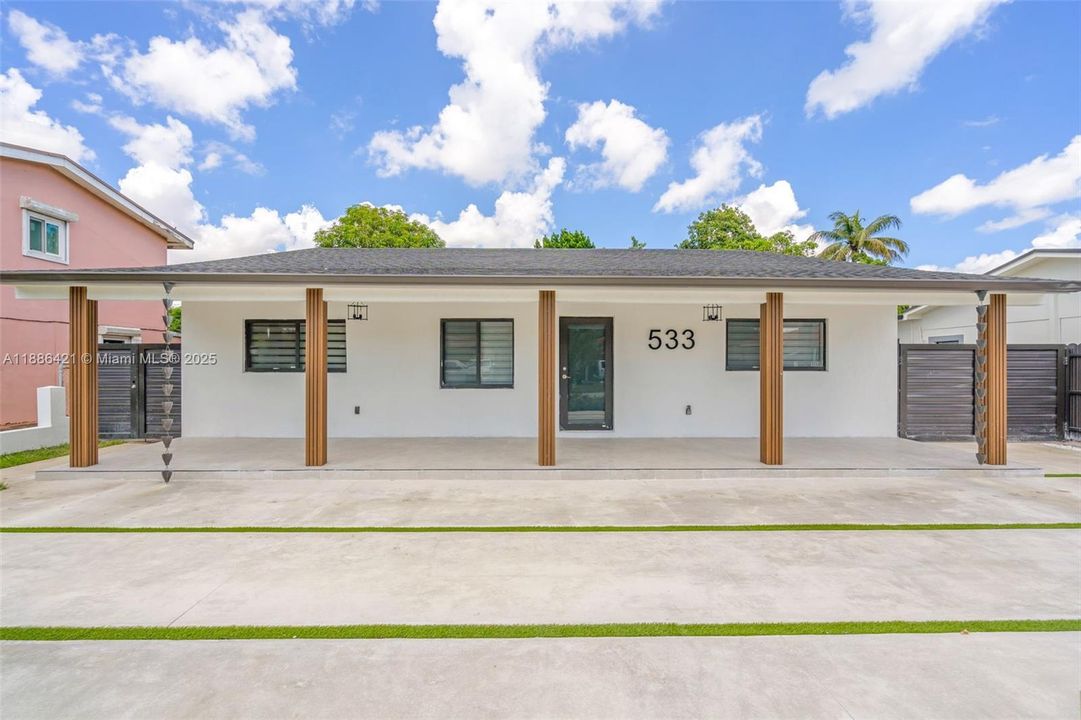 Active With Contract: $790,000 (5 beds, 3 baths, 2226 Square Feet)