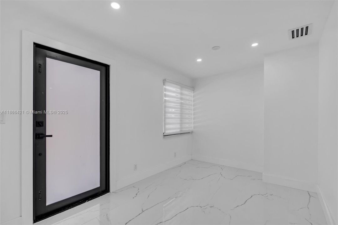 Active With Contract: $790,000 (5 beds, 3 baths, 2226 Square Feet)