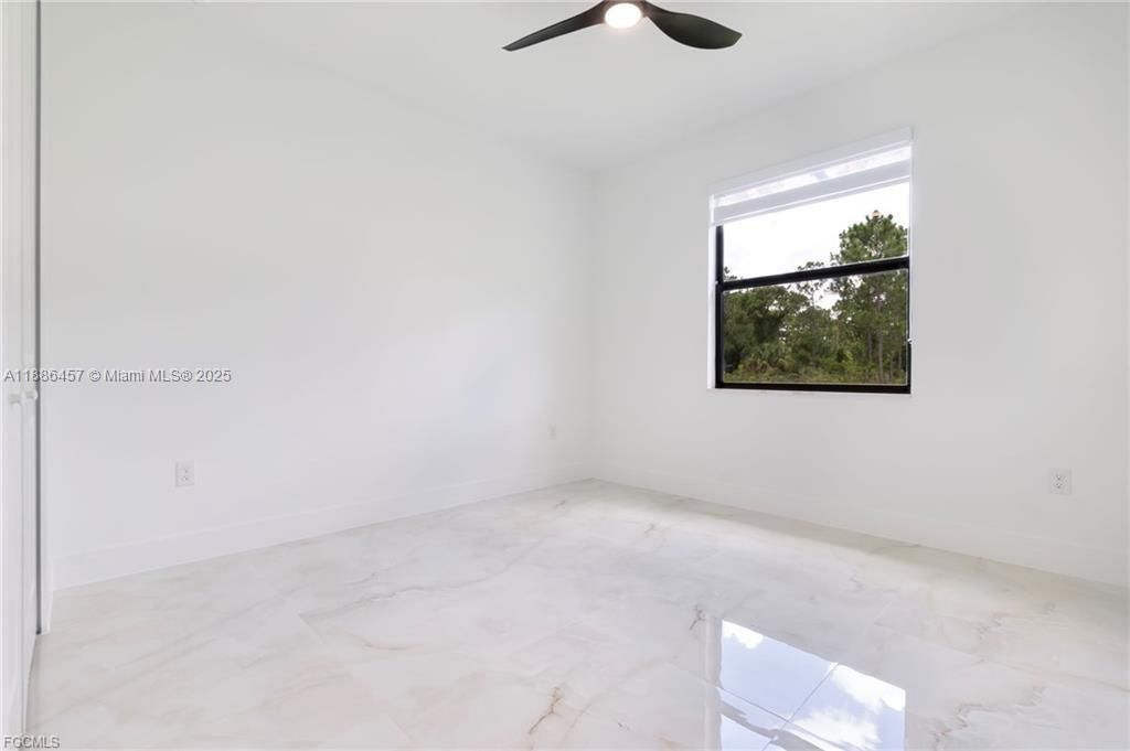 For Sale: $344,900 (3 beds, 2 baths, 1536 Square Feet)