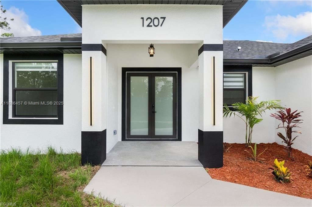 For Sale: $344,900 (3 beds, 2 baths, 1536 Square Feet)