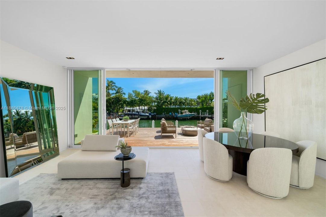 For Sale: $9,995,000 (4 beds, 4 baths, 5154 Square Feet)