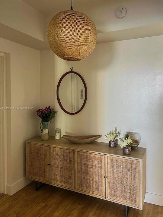 Active With Contract: $5,000 (3 beds, 2 baths, 1866 Square Feet)