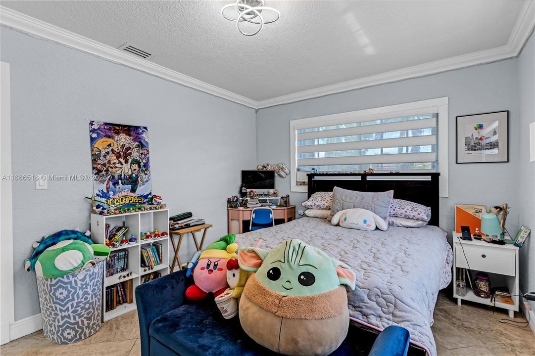 На продажу: $875,000 (4 спален, 3 ванн, 2104 Квадратных фут)