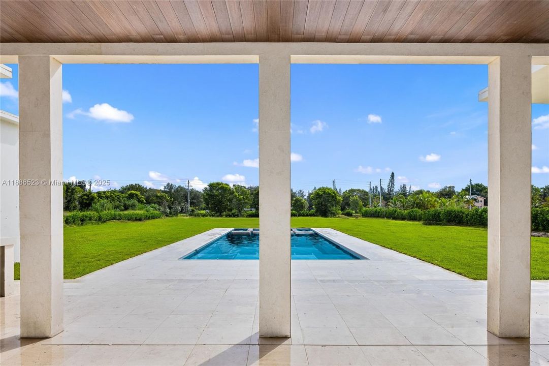 待售: $7,500,000 (6 贝兹, 7 浴室, 0 平方英尺)