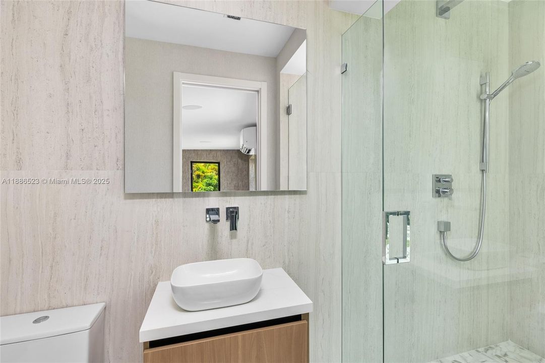 待售: $7,500,000 (6 贝兹, 7 浴室, 0 平方英尺)