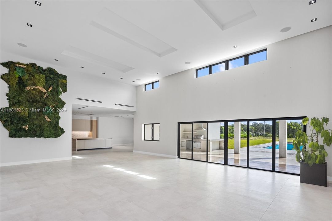 待售: $7,500,000 (6 贝兹, 7 浴室, 0 平方英尺)