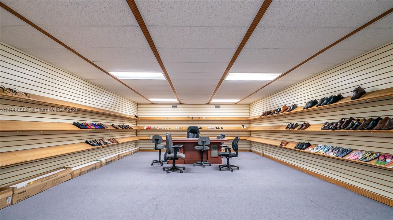 待售: $7,900,000 (0 贝兹, 0 浴室, 0 平方英尺)